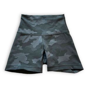 Lululemon Girls Black Camo Spandex Shorts